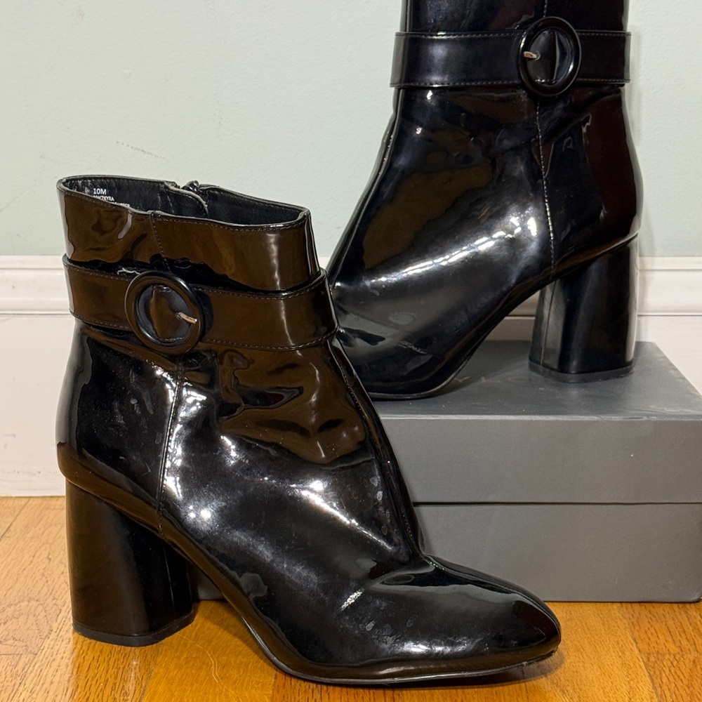 Nine West Shiny Black Heeled Boots